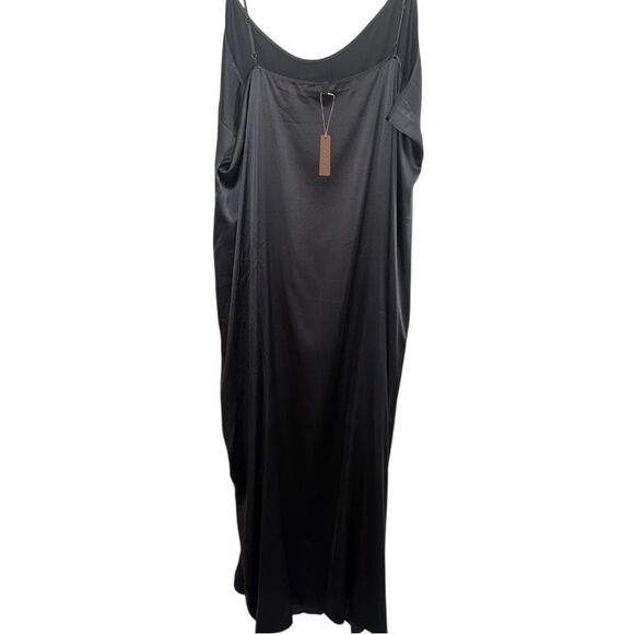SKIMS NWT High Slit Stretch Silk Slip in Gunmetal Size 4X - Picture 4 of 8